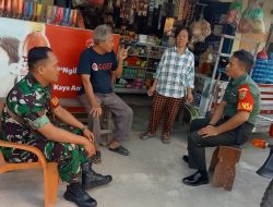 Babinsa Koramil 418-08/Sako Perkuat Kemanunggalan TNI–Rakyat Lewat Komsos Jelang Tahun Baru