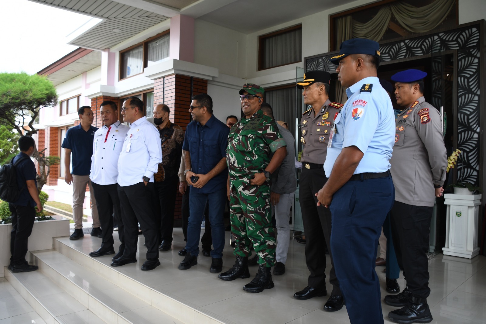 Danrem 044/Gapo Sambut Kedatangan Duta Besar India untuk Indonesia di Palembang 1