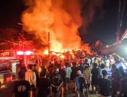 Kebakaran Hebat Hanguskan Sejumlah Kios Pedagang Di Pasar Andi Tadda Palopo