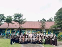 Kepala Sekolah Revolina Siap Kerja Keras Majukan SDN 07 Tuik