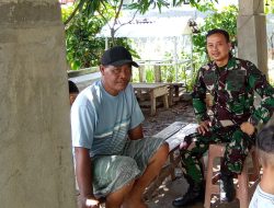 Babinsa Kalidoni Koramil 418-05/Lamabang Gelar Komsos, Ajak Warga Jaga Kebersihan Lingkungan