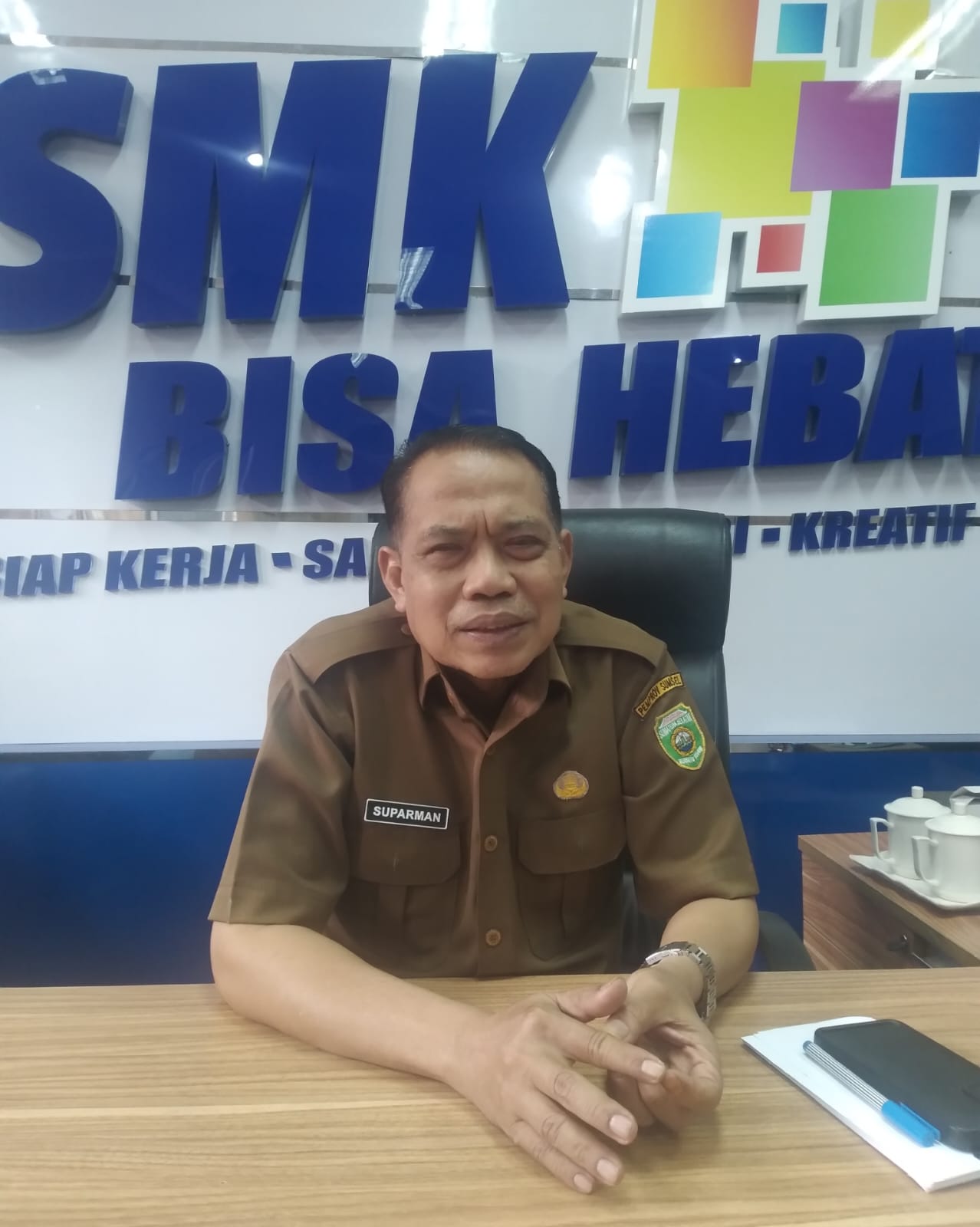 Dilema Parkir Liar di Jalur Hijau Demang Lebar Daun: Kepsek SMKN 2 Palembang Tegaskan Aturan Disiplin Siswa 1