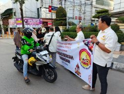 POBSI Sumsel Tebar 1.000 Takjil di Palembang, Andie Dinialdie: Olahraga Juga Harus Punya Nilai Sosial