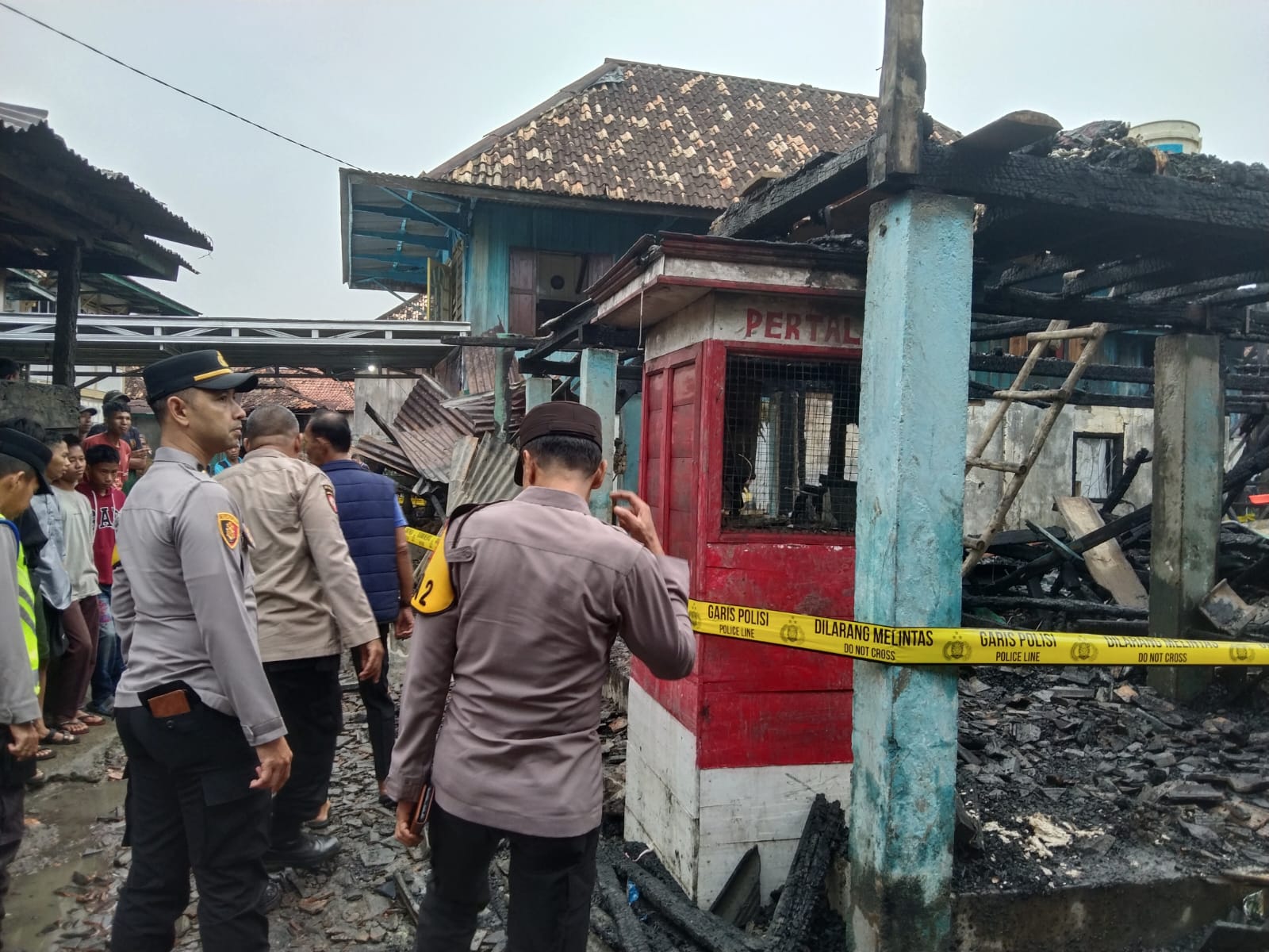 Kebakaran Dinihari di Prabumulih Tewaskan Tiga Penghuni Rumah, Diduga Akibat Korsleting Listrik 1
