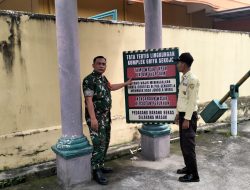 Babinsa Dua Ilir Koramil 418-05/Lemabang Laksanakan Anjangsana, Imbau Security Tingkatkan Kewaspadaan Saat Warga Mudik