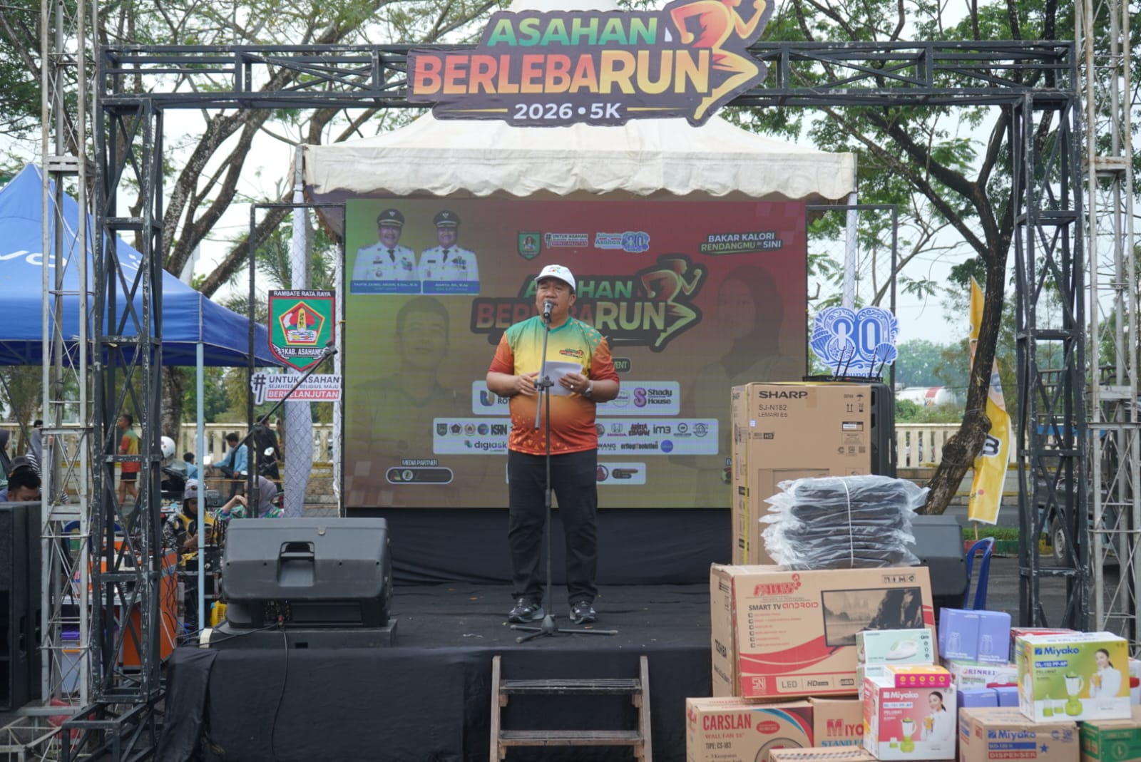 Pemerintah kabupaten Asahan mengadakan kegiatan FUN RUN 5 k dan jalan santai bersama ASN 1
