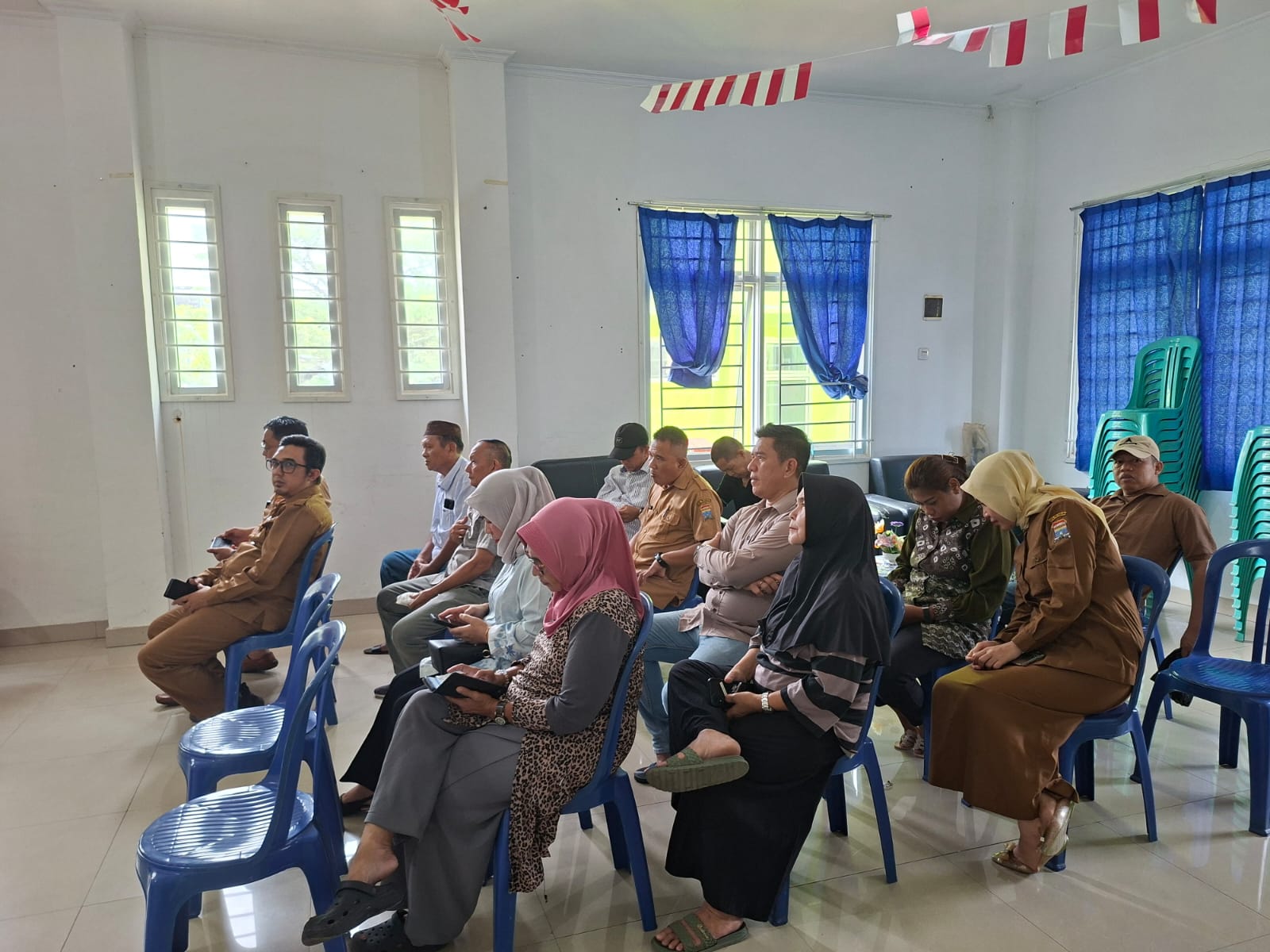 Babinsa Koramil 418-05/Lemabang Hadiri RAT Koperasi Merah Putih 11 Ilir, Perkuat Ekonomi Warga 2
