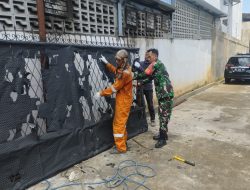 Babinsa 23 Ilir Koramil 418-02/Pakjo Dorong Kualitas UMKM, Tukang Las Diimbau Utamakan Keamanan dan Kerapian