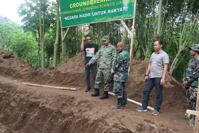 Cek Langsung 6 Titik Jembatan Perintis Garuda, Dandim Tulungagung Pastikan Pembangunan Tepat Sasaran 1
