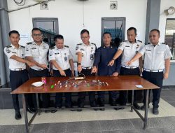 Razia Rutin dan Aksi Bersih-Bersih Blok Hunian, Rutan Kelas I Palembang Perkuat Keamanan dan Kebersihan