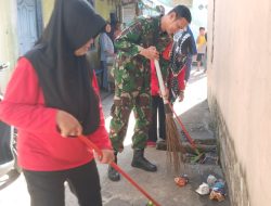 Babinsa Lawang Kidul Koramil 418-05/Lemabang Gelar Bakti TNI Gotong Royong Bersama Warga