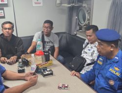 Diterjang Tongkang Hanyut, Rumah Warga Gandus Hancur! Polda Sumsel Turun Tangan Selidiki Kelalaian