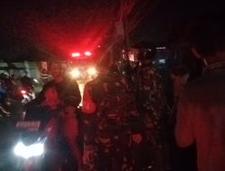 Gerak Cepat Babinsa Kalidoni Koramil 418-05/Palembang Tangani Kebakaran di Palembang, Satu Rumah Usaha Hangus Terbakar