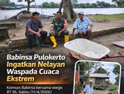 Babinsa Pulokerto Imbau Nelayan Waspada Cuaca Ekstrem Saat Melaut