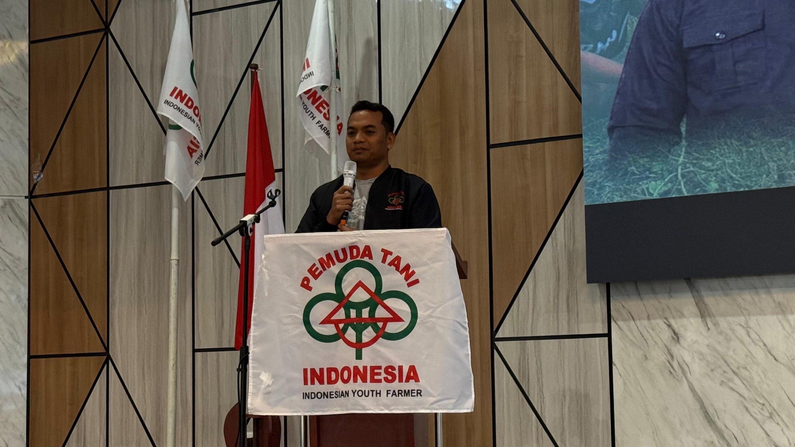 Akbar Patompo Soroti Ketimpangan Harga TBS, Minta Pemerintah dan Industri Sawit Jaga Keadilan bagi Petani 1