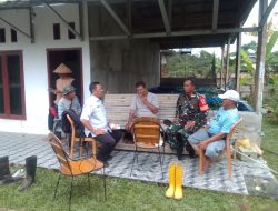 Babinsa Bukit Sangkal Ajak Ketua RT, RW dan Tokoh Masyarakat Bahas Kebersihan Kolam Retensi