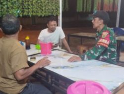 Babinsa Peltu Tema Arifadi Sinergi Bersama Warga Sungai Menang Laksanakan Ronda Malam dan Patroli Antisipasi Bencana
