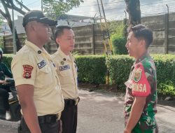 Babinsa Sei Selincah Koramil 418-05/LMB Ajak Sekuriti Perumahan Tingkatkan Kewaspadaan, Antisipasi Pencurian di Lingkungan Warga