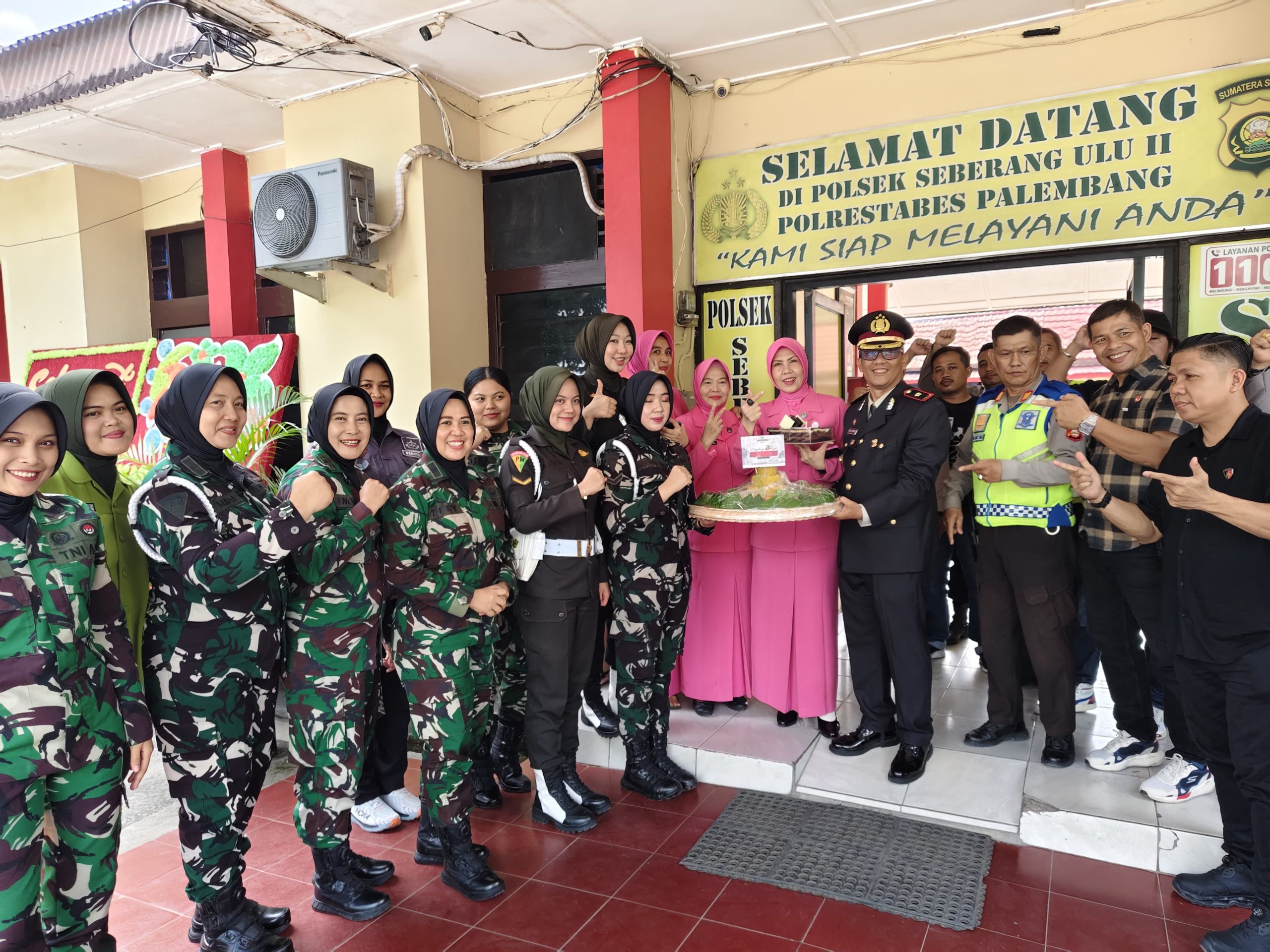 Surprise Penuh Makna, Perkuat Sinergi TNI - Polri HUT ke-80 Bhayangkara 2
