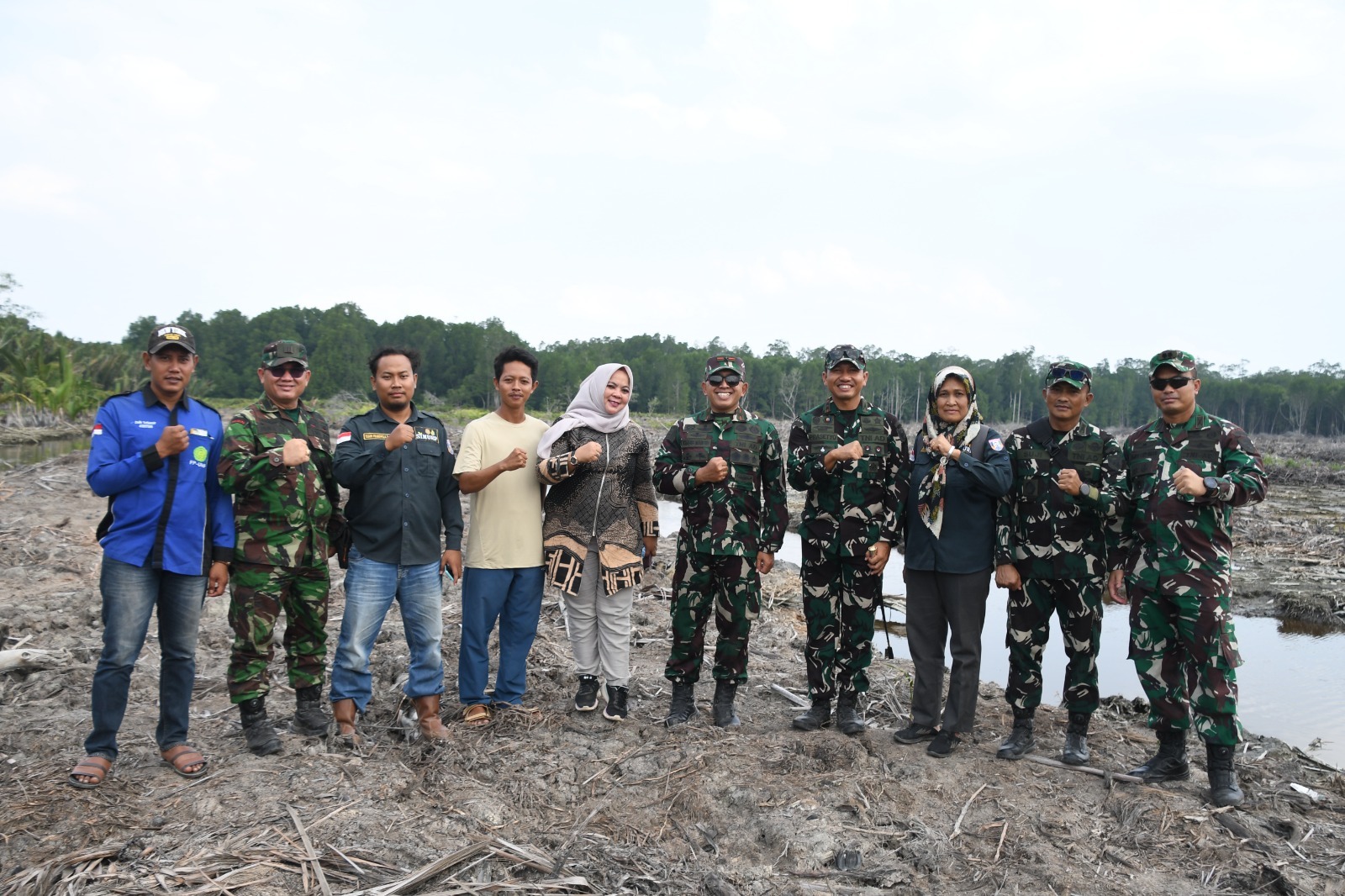 Dari Lahan Tidur Menjadi Sawah Produktif, Danrem 044/Gapo Kawal Percepatan Swasembada Pangan di Banyuasin 1