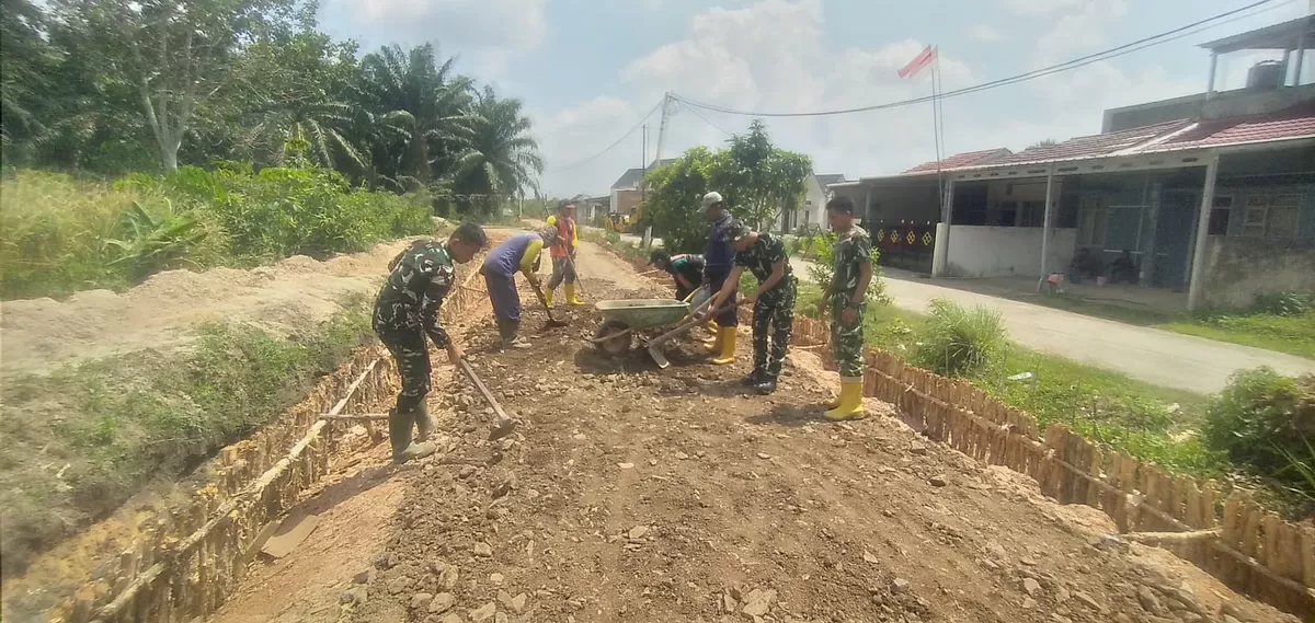Memasuki Hari ke-25, Pembangunan Jalan 750 Meter TMMD ke-129 Terus Dikebut 1