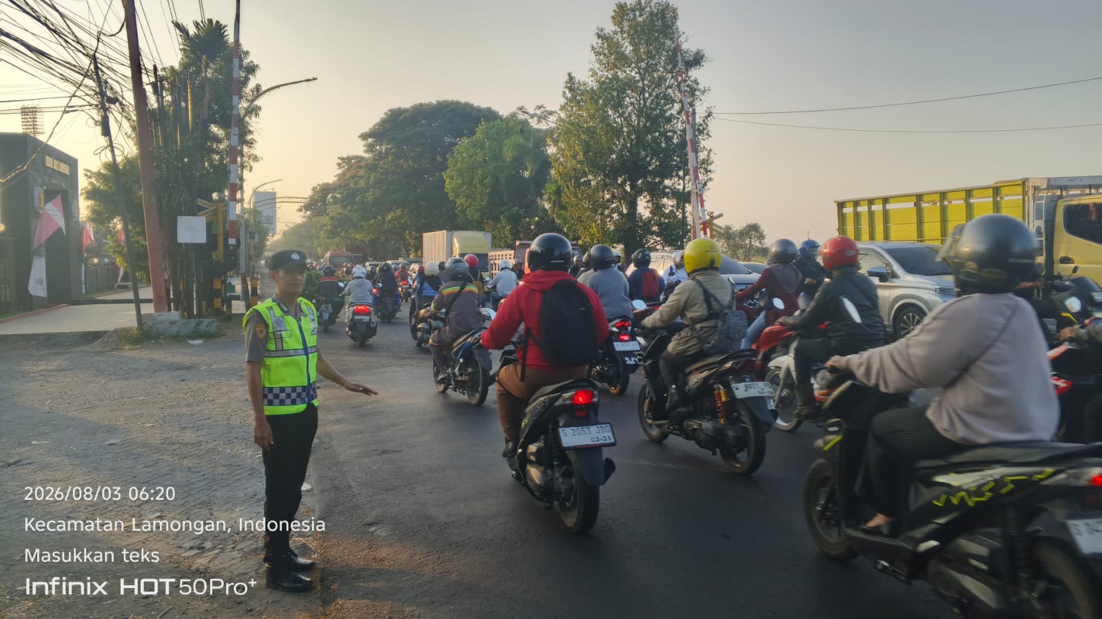 Awali Tugas, Kapolres Lamongan Langsung Turun Lapangan Maksimalkan Pelayanan Pagi kepada Masyarakat 1