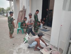 Tahap Akhir Pembangunan Mushola Baitul Magfurin Dikebut Satgas TMMD Ke-129 Kodim 0418/Palembang