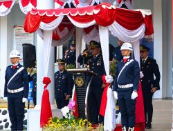 Khidmatkan HUT Ke-81 RI, Kalapas Kelas I Palembang Pimpin Upacara di Kanwil Ditjenpas Sumsel