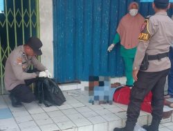 Seorang Pria Lansia Ditemukan Meninggal Dunia Di Depan Toko Emas Pasar Tingkat Lamongan