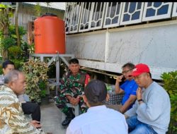 Cegah Kebakaran Saat Musim Kemarau, Babinsa Sei Lais Bersama Bhabinkamtibmas Imbau Warga Tak Bakar Sampah