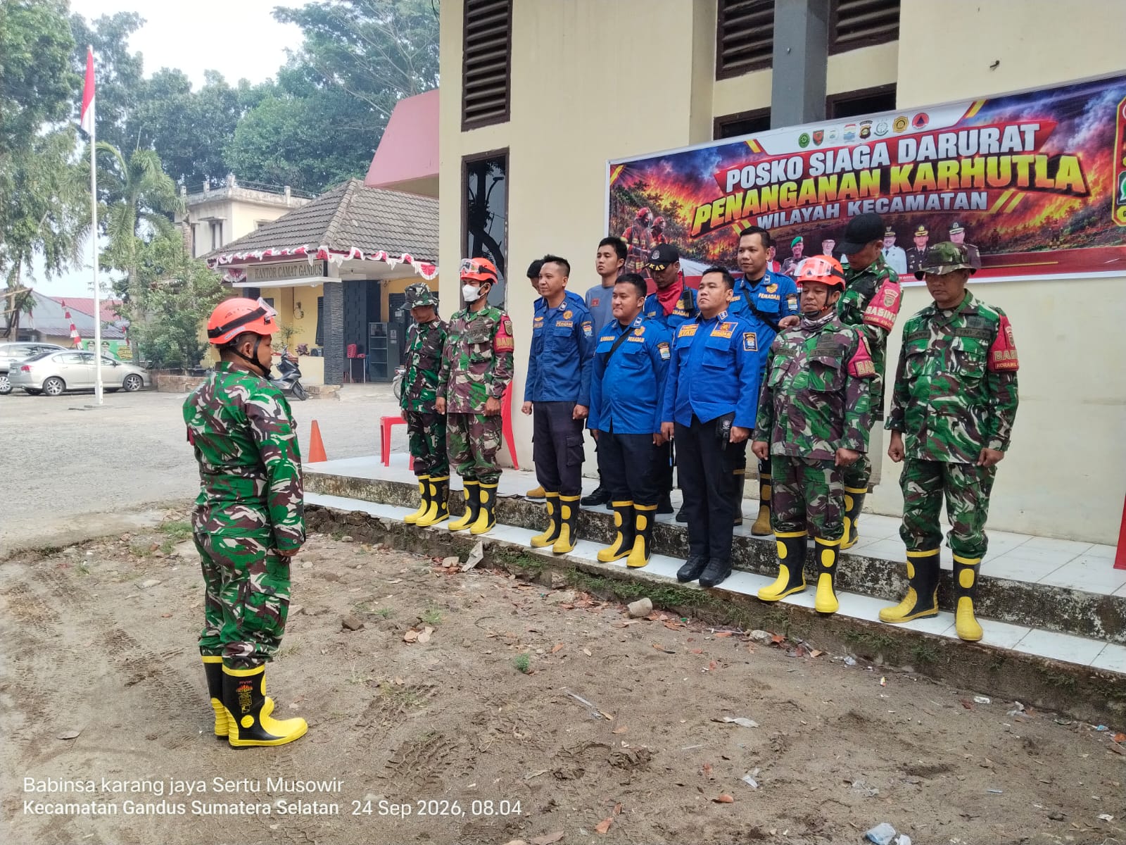 Posko Karhutlah Koramil Makrayu Ganti Shift Siaga, Personel dan Peralatan Dipastikan Siap 1