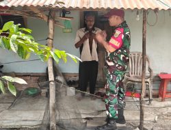 Babinsa 8 Ilir Imbau Warga Tidak Membakar Sampah Sembarangan