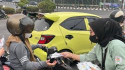 Peduli Kesehatan Masyarakat, PT MBK Ventura Bagikan Masker untuk Antisipasi Dampak Asap Kebakaran Hutan dan Lahan di Kota Palembang