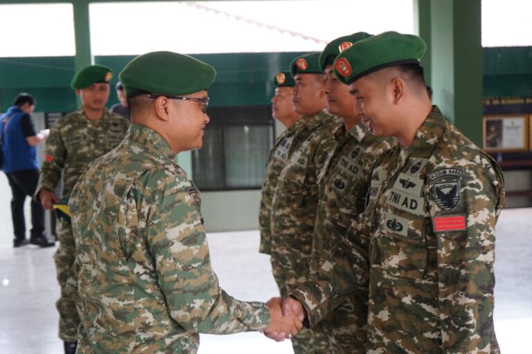 "66 Prajurit Kodim 0402/OKI-OI Naik Pangkat, Dandim Tekankan Peningkatan Profesionalisme 1