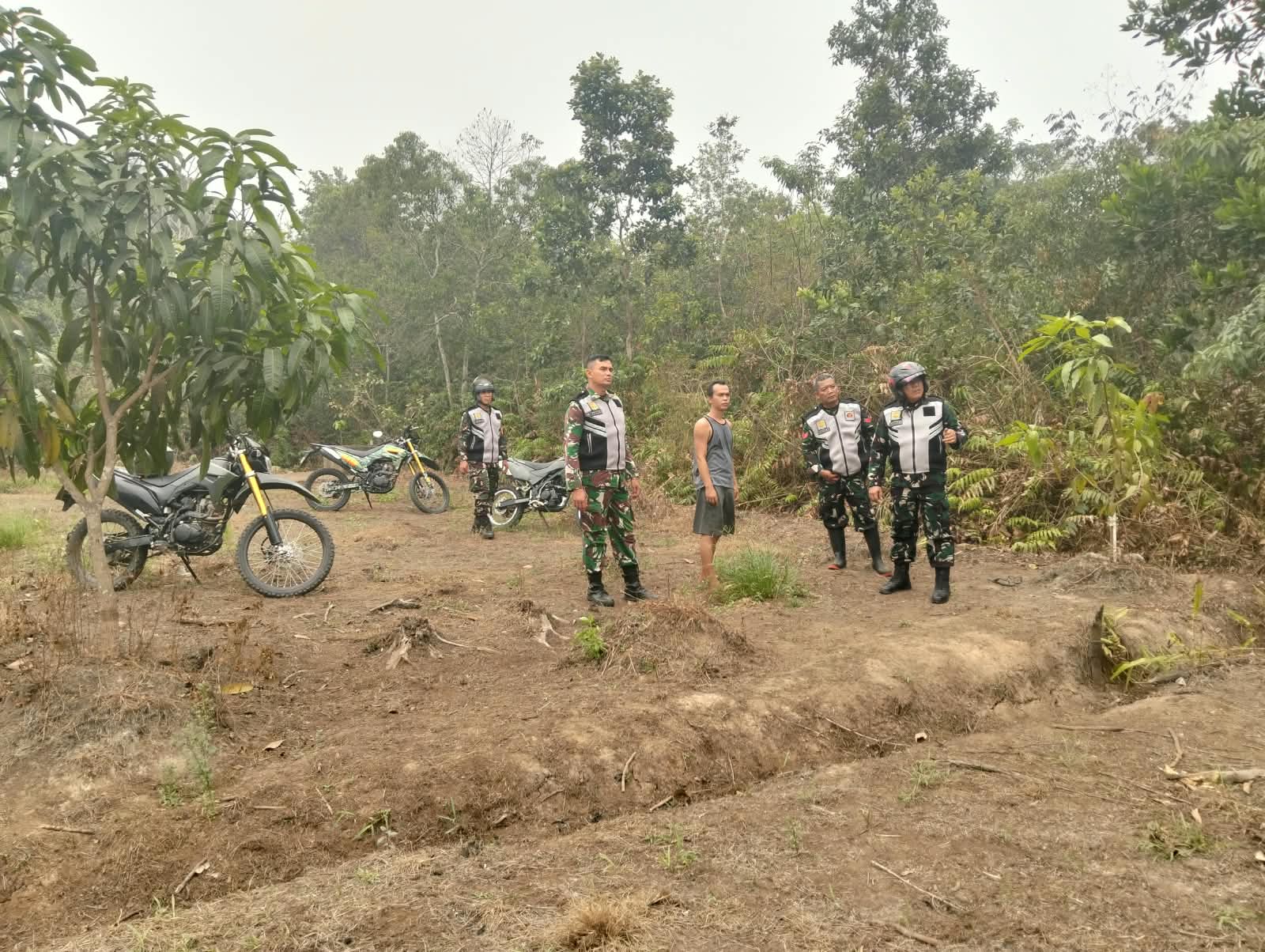 Satgas Karhutla Kodim 0418/Palembang Patroli di Talang Jambe dan Karya Baru, Hotspot Nihil 1