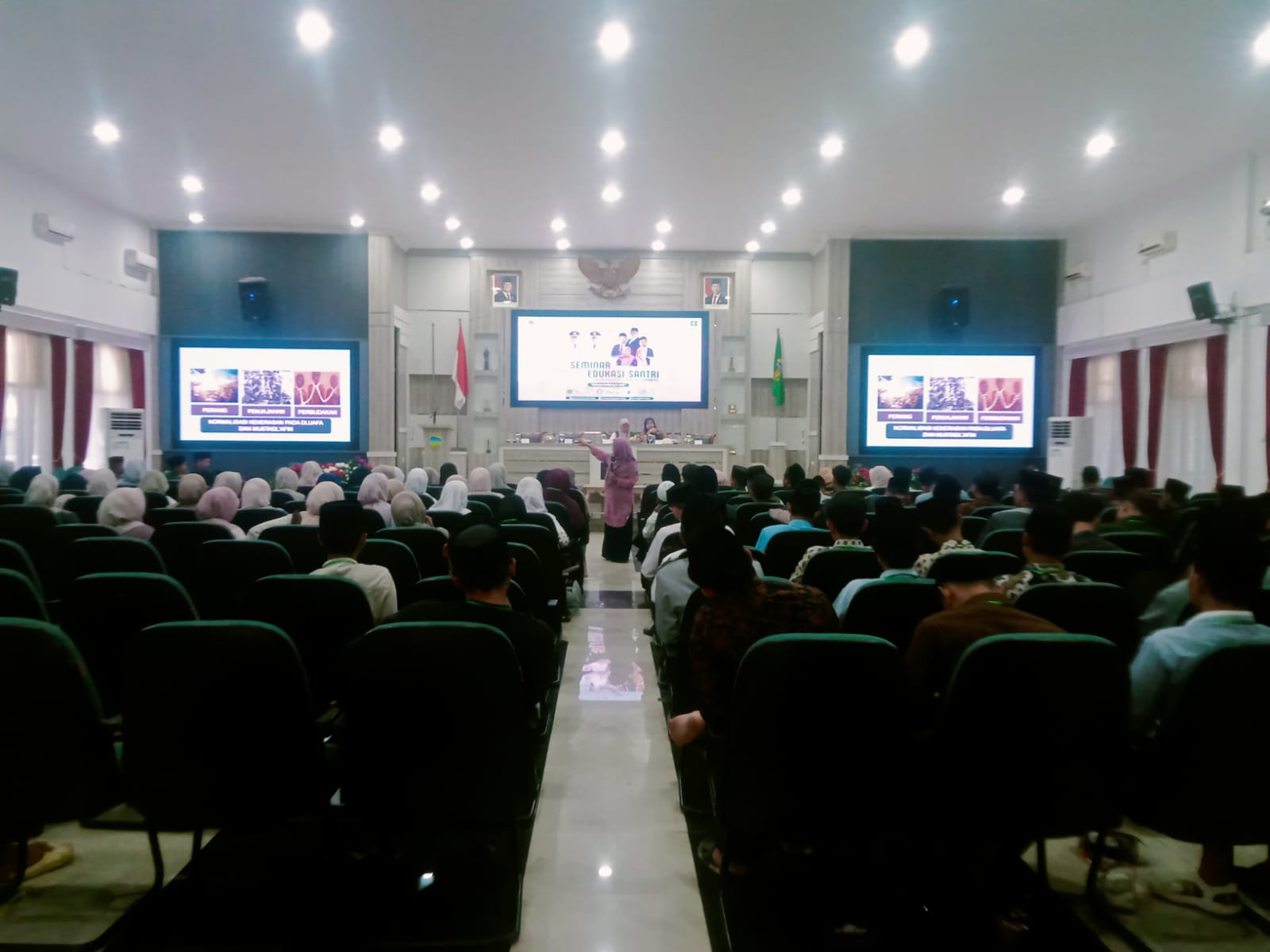 Peringati Hari Santri Nasional 2026, Kemenag Kabupaten Tasikmalaya Gelar Seminar Edukasi Santri: “Santri Maju, Santri Mampu 1