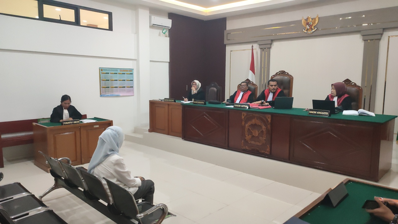 Korban Dugaan Penipuan Rp7 Miliar Kecewa Terdakwa Tak Ditahan, Sidang Berlanjut di PN Palembang 1