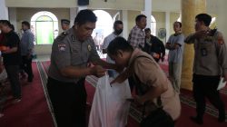 Wakapolda Sumsel Gelar Safari Jumat dan Bakti Kesehatan Gratis di Masjid Al-Falah